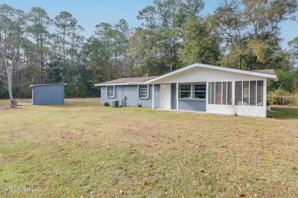 $174,950 | 16011 Road 428, Kiln, MS 39556