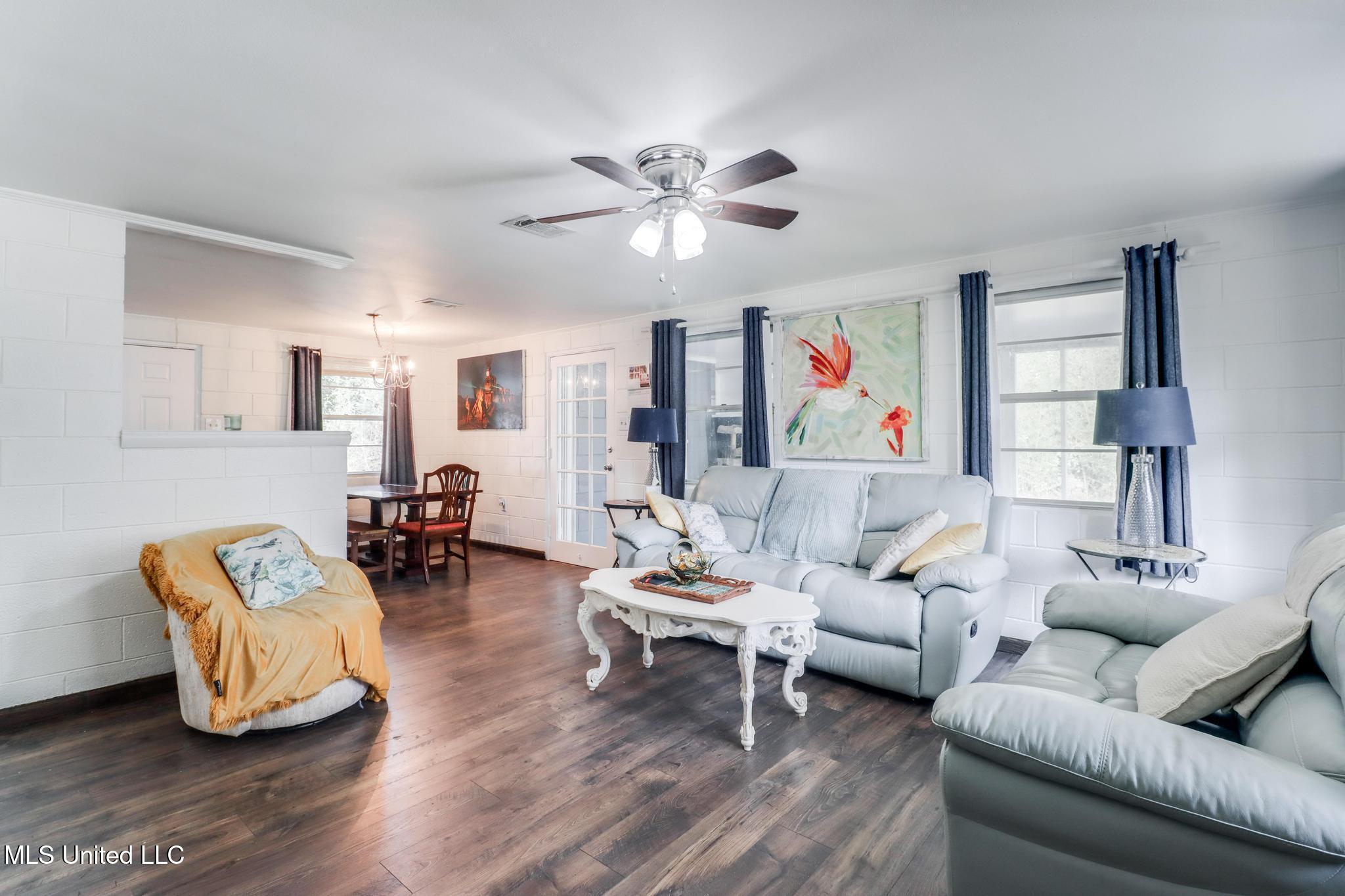 16011 Road 428 Kiln, MS 39556 - Photo 2 of 18 IMG_8565