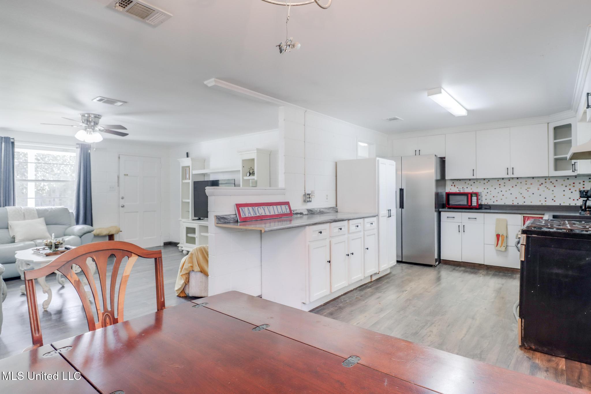 16011 Road 428 Kiln, MS 39556 - Photo 6 of 18 IMG_8574