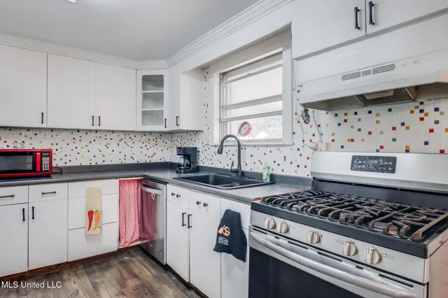 $174,950 | 16011 Road 428, Kiln, MS 39556