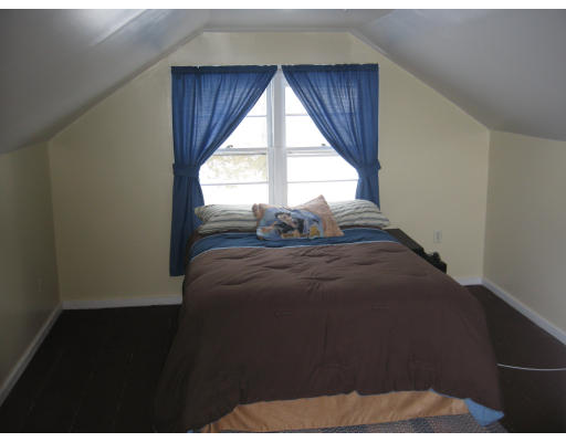 22 Springfield Road Belchertown, MA 01007 - Photo 10 of 11 Gallery Image 10