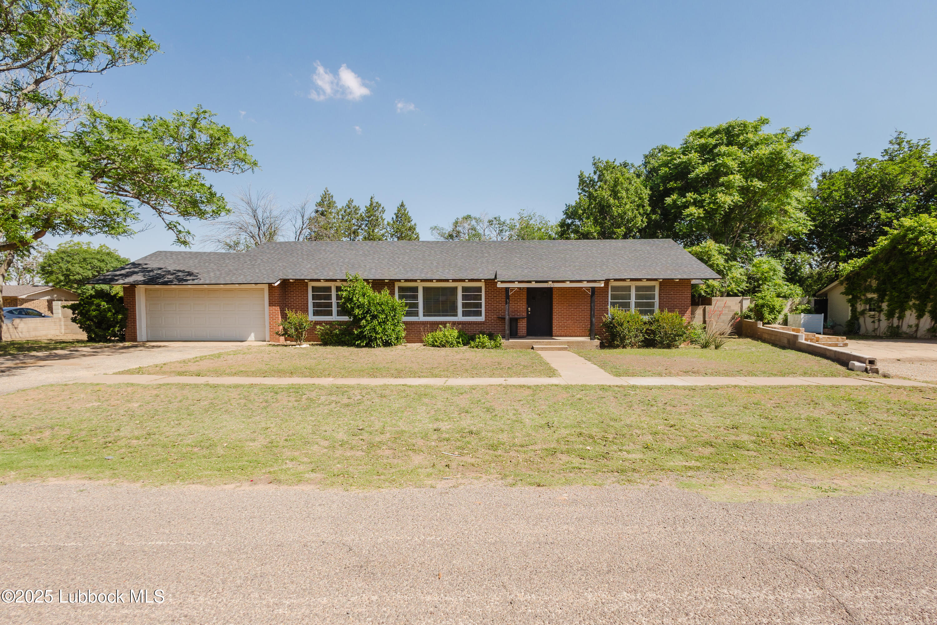 106 Cherry Lane Lamesa, TX 79331 - Photo 1 of 42 106CherryLn-1