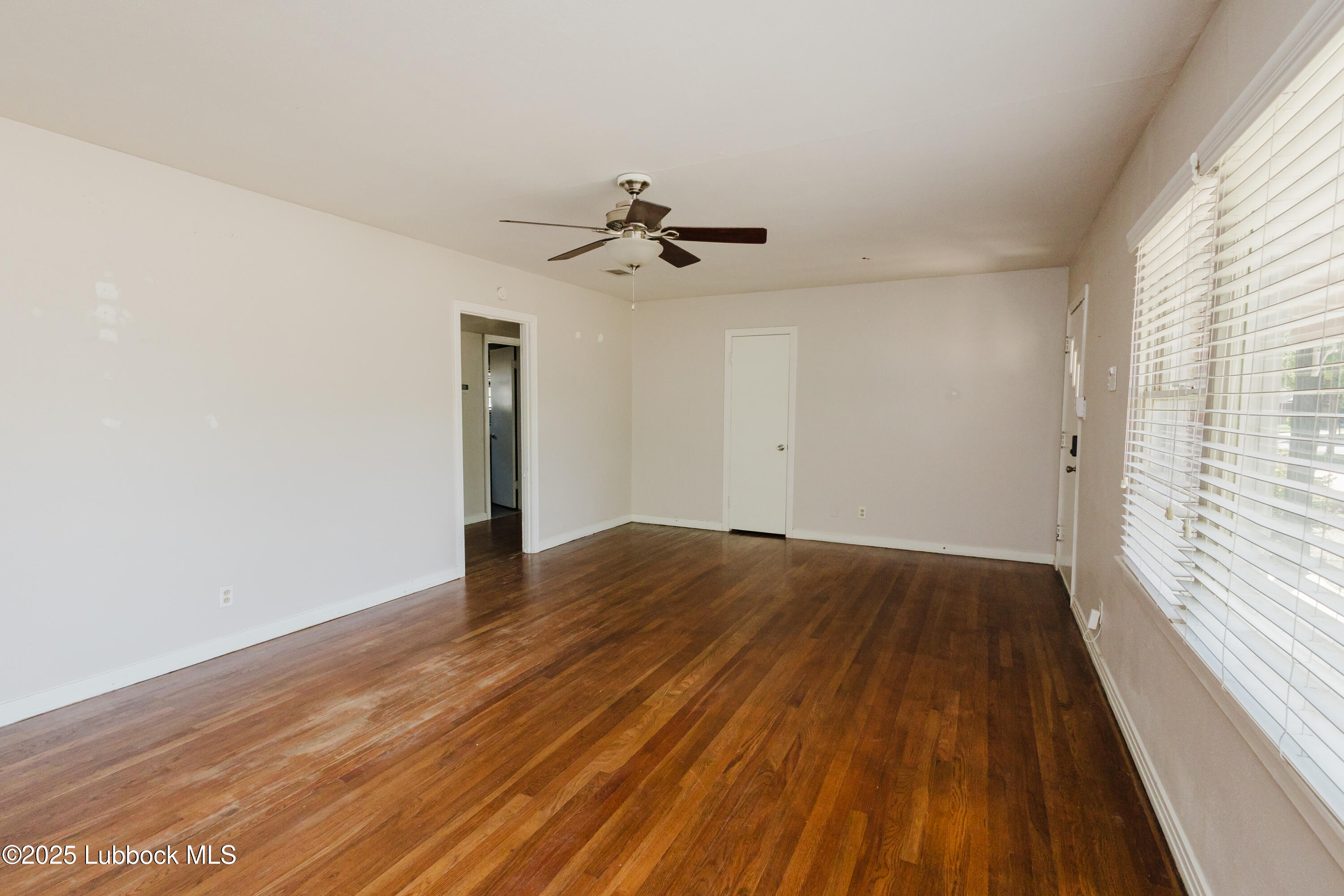 106 Cherry Lane Lamesa, TX 79331 - Photo 8 of 42 106CherryLn-8