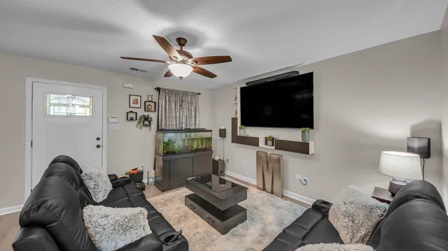 $209,000 | 2733 Nelson Avenue, Memphis, TN 38111