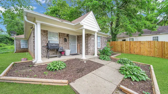 $209,000 | 2733 Nelson Avenue, Memphis, TN 38111