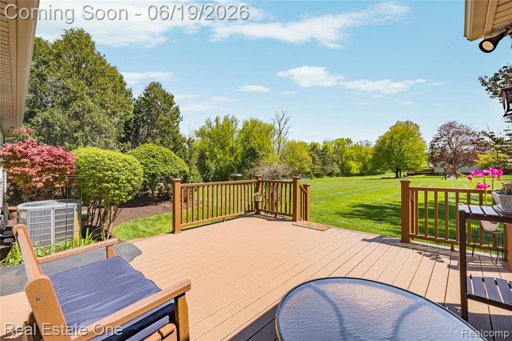 25550 Wixom Road Novi, MI 48374 - Photo 30 of 37