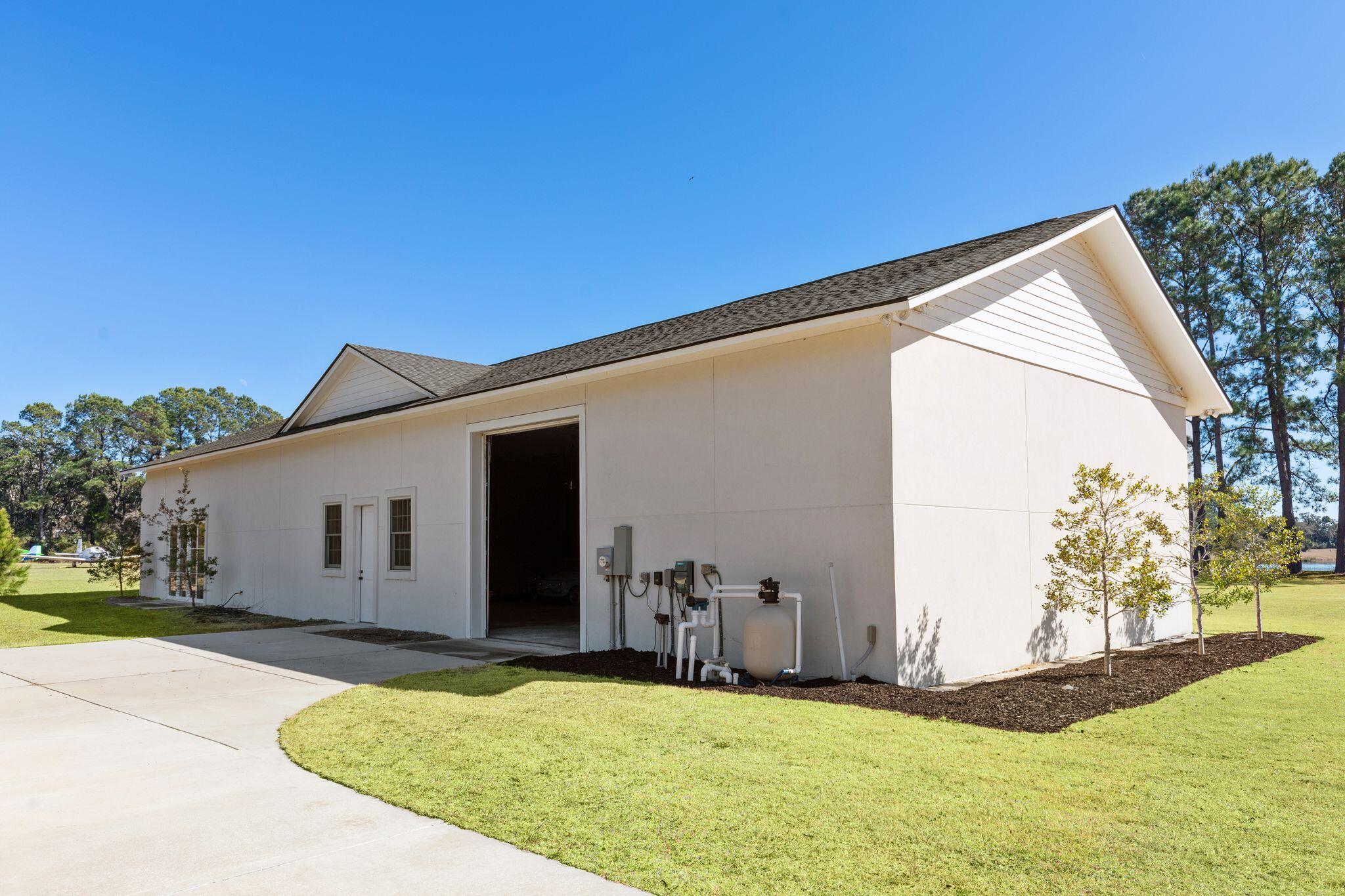 1500 Clubhouse Lane Mount Pleasant, SC 29466 - Photo 65 of 82 Back Entry of the Hangar