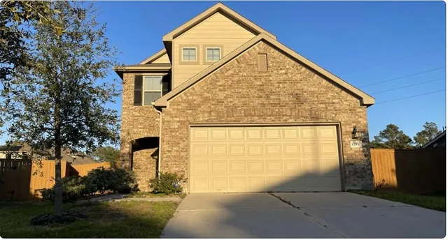 $2,995 | 12931 Ilderton Drive, Humble, TX 77346