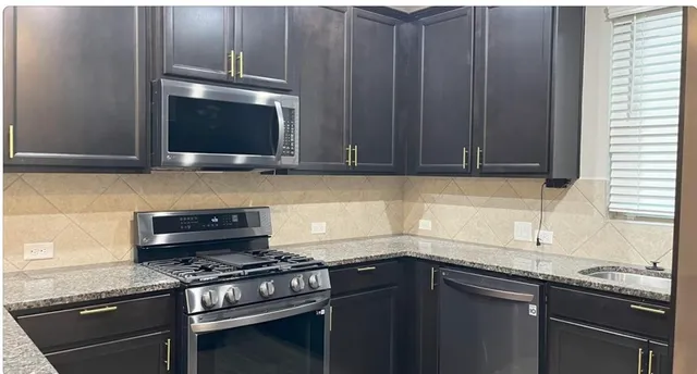 $2,995 | 12931 Ilderton Drive, Humble, TX 77346