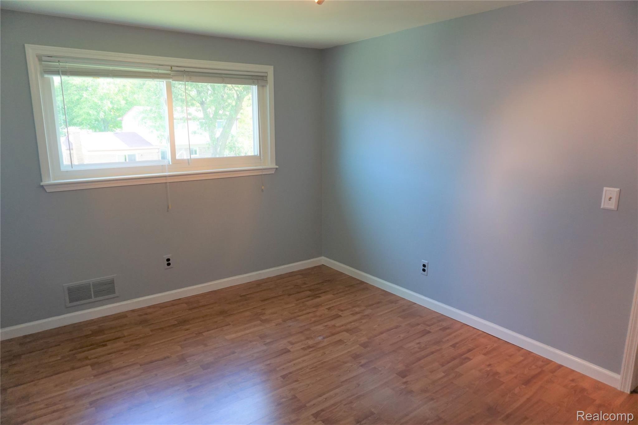 42712 Versailles Road Canton, MI 48187 - Photo 28 of 40 28 - Bedroom 2.JPG