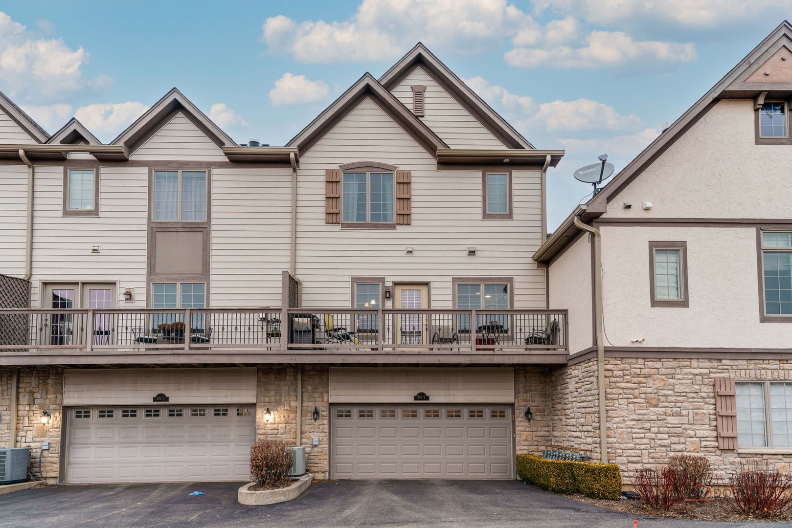 285 Regency Court, Unit B Wauconda, IL 60084 - Photo 20 of 21