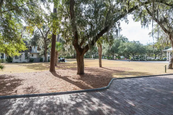 $899,900 | 408 Mt Pelia Road, Bluffton, SC 29910