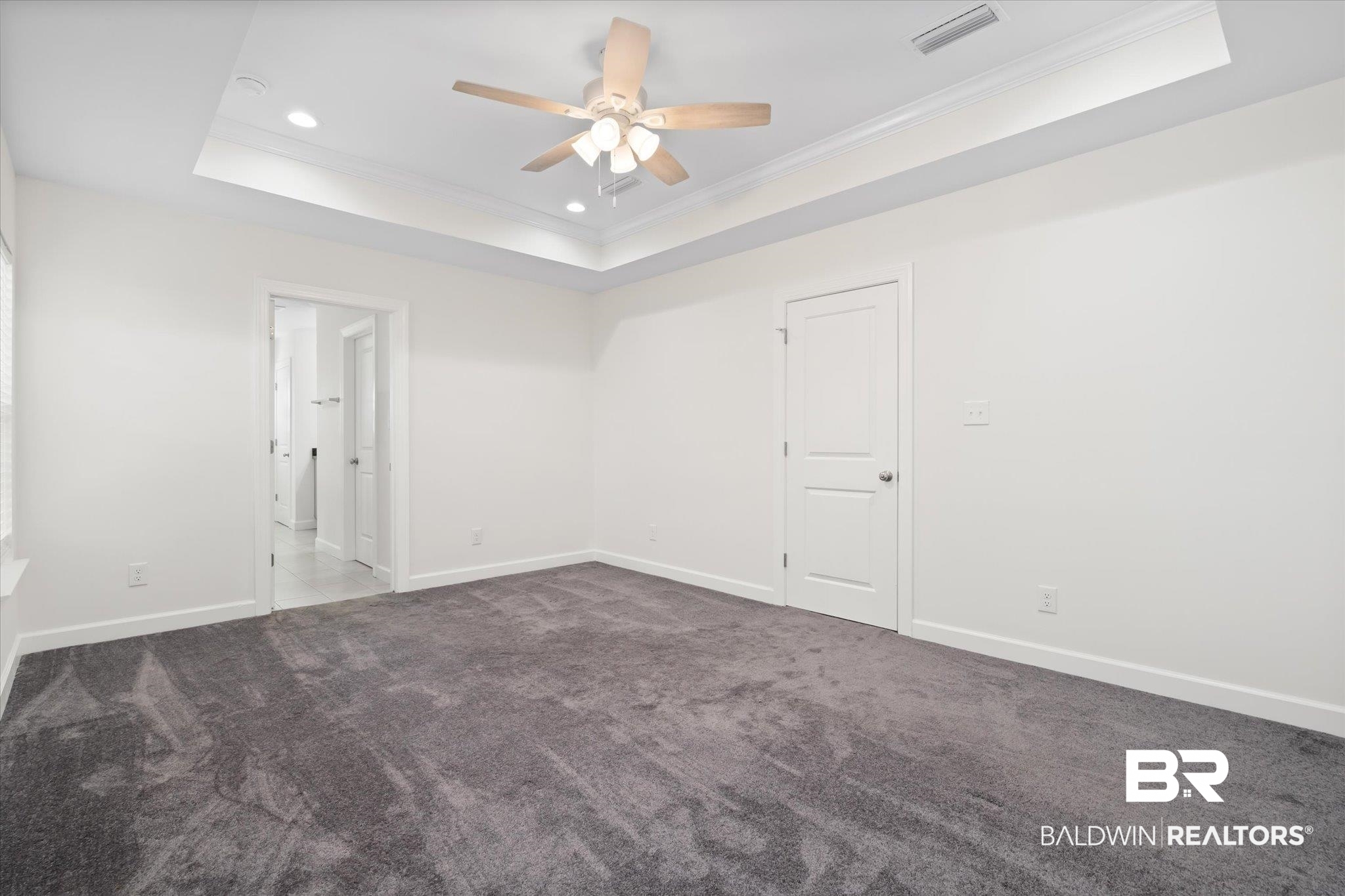 409 Oakleigh Circle Foley, AL 36535 - Photo 9 of 21 Master Bedroom