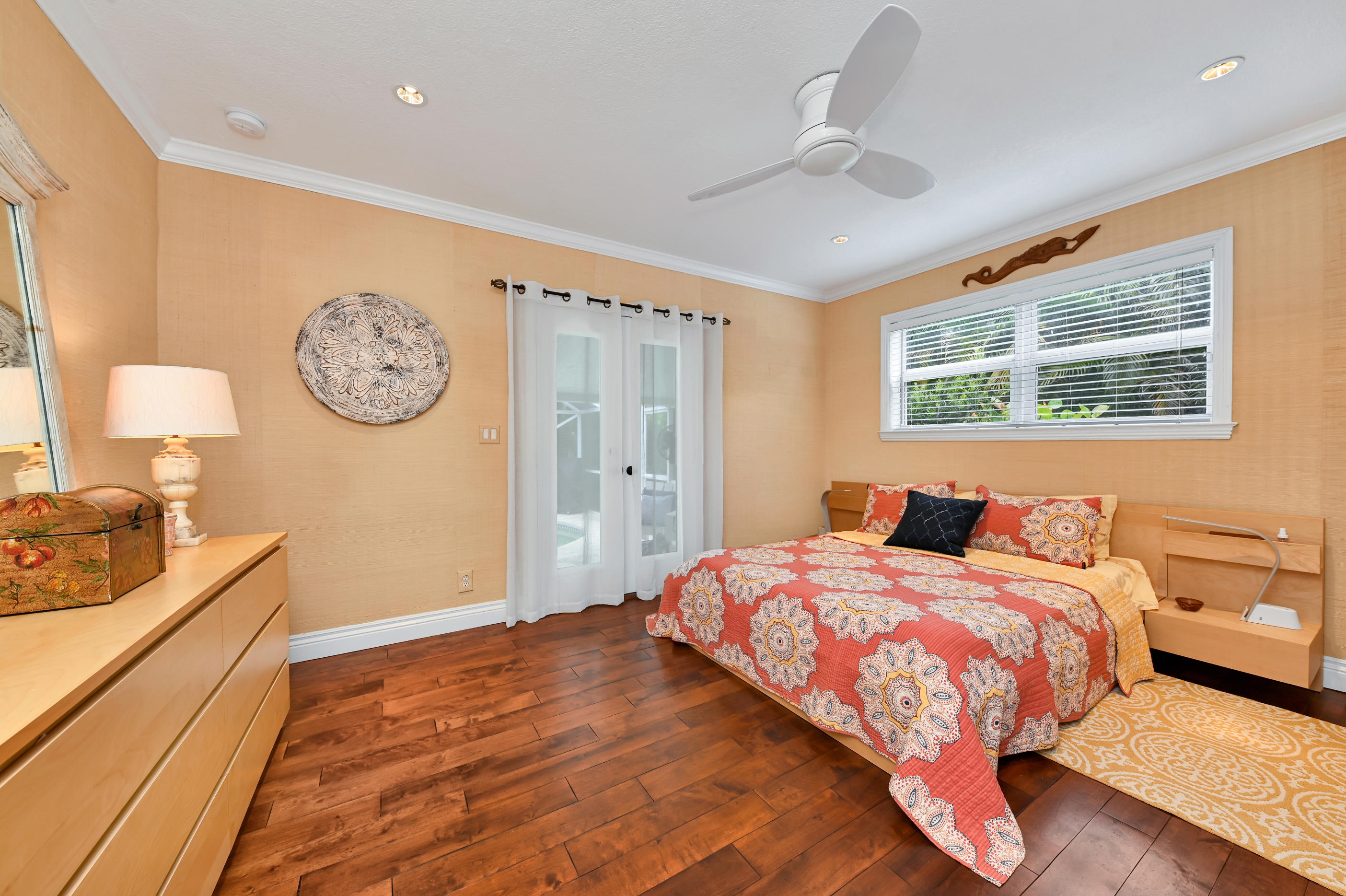 357 Bunker Ranch Road West Palm Beach, FL 33405 - Photo 10 of 20 10