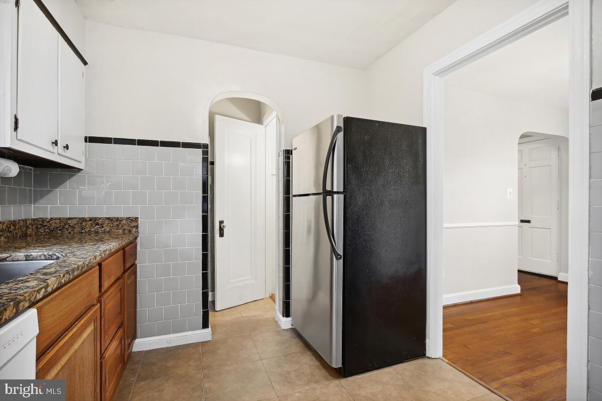 8818 Flower Avenue Silver Spring, MD 20901 - Photo 11 of 45