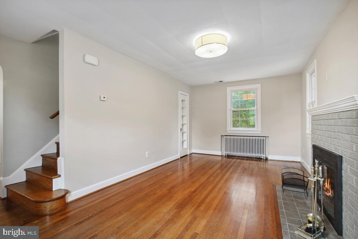 8818 Flower Avenue Silver Spring, MD 20901 - Photo 7 of 45