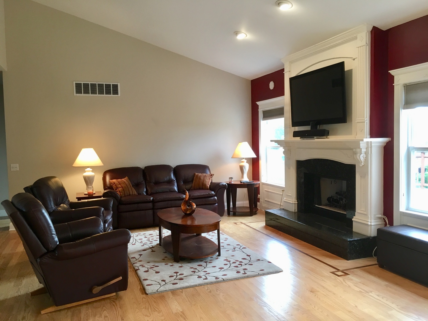 631 Ridgewood Drive Cary, IL 60013 - Photo 4 of 10