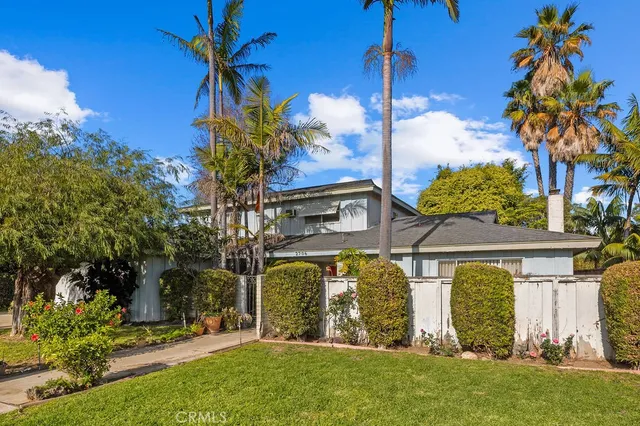 $2,999,000 | 2206 Francisco Drive, Newport Beach, CA 92660
