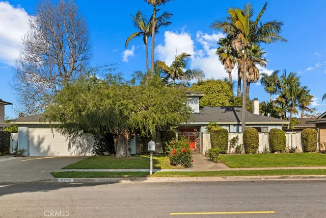 $2,999,000 | 2206 Francisco Drive, Newport Beach, CA 92660
