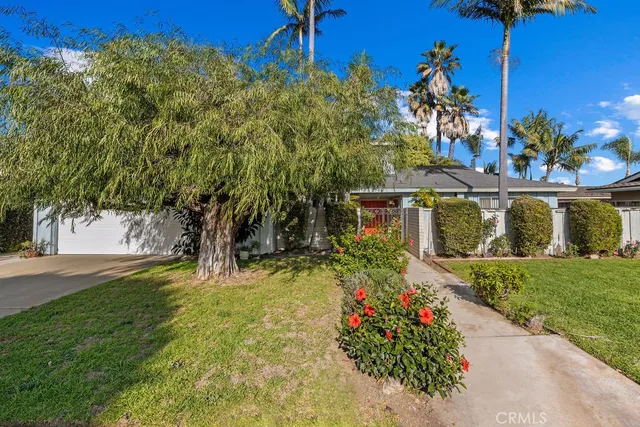 $2,999,000 | 2206 Francisco Drive, Newport Beach, CA 92660