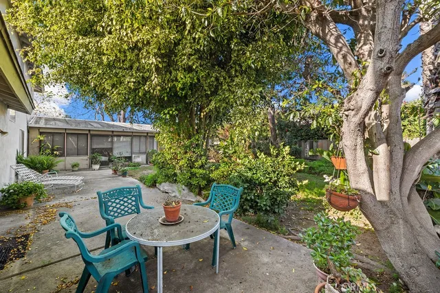 $2,999,000 | 2206 Francisco Drive, Newport Beach, CA 92660