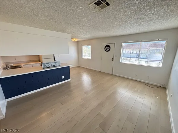 $1,095 | 155 Westminster Way, Unit C, Henderson, NV 89015