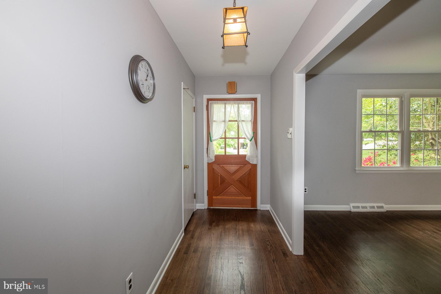 569 Park Ridge Drive Wayne, PA 19087 - Photo 5 of 60 Gallery Image 5