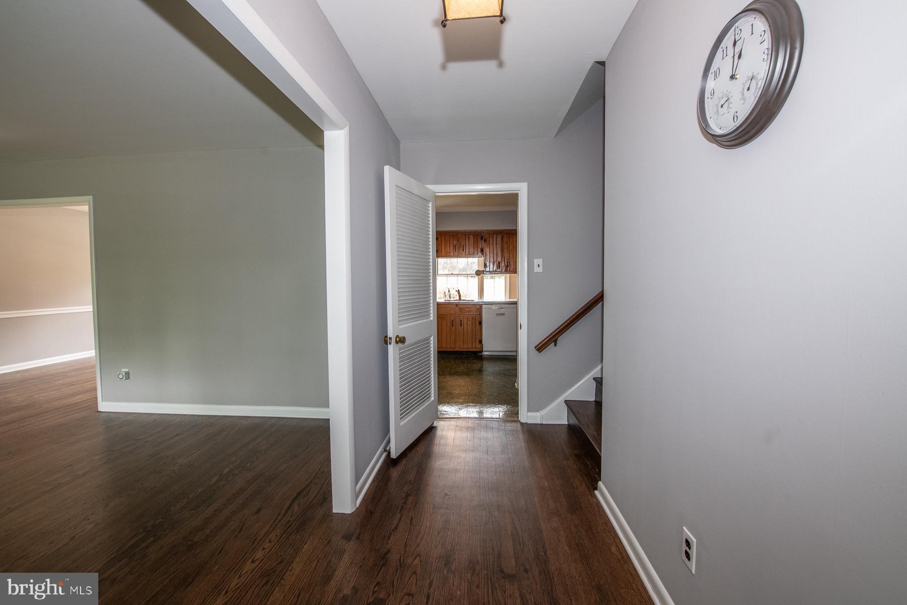 569 Park Ridge Drive Wayne, PA 19087 - Photo 6 of 60 Gallery Image 6