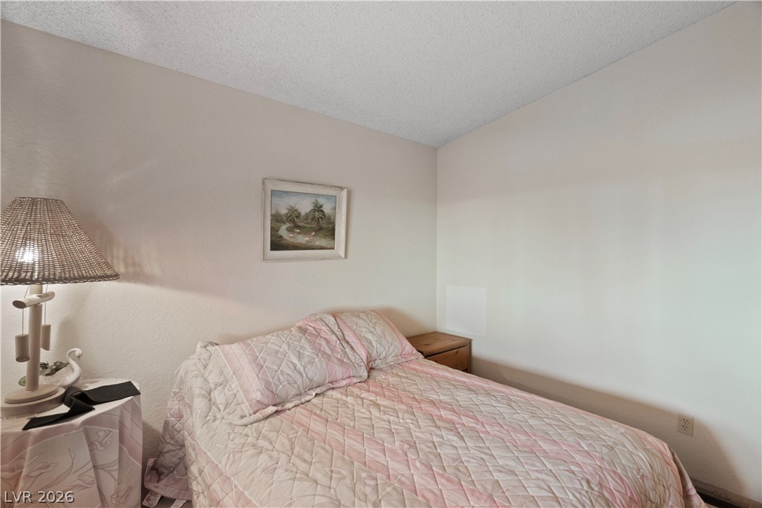 1609 Cajon Court Laughlin, NV 89029 - Photo 26 of 69 Second Bedroom featuring a textured ceiling