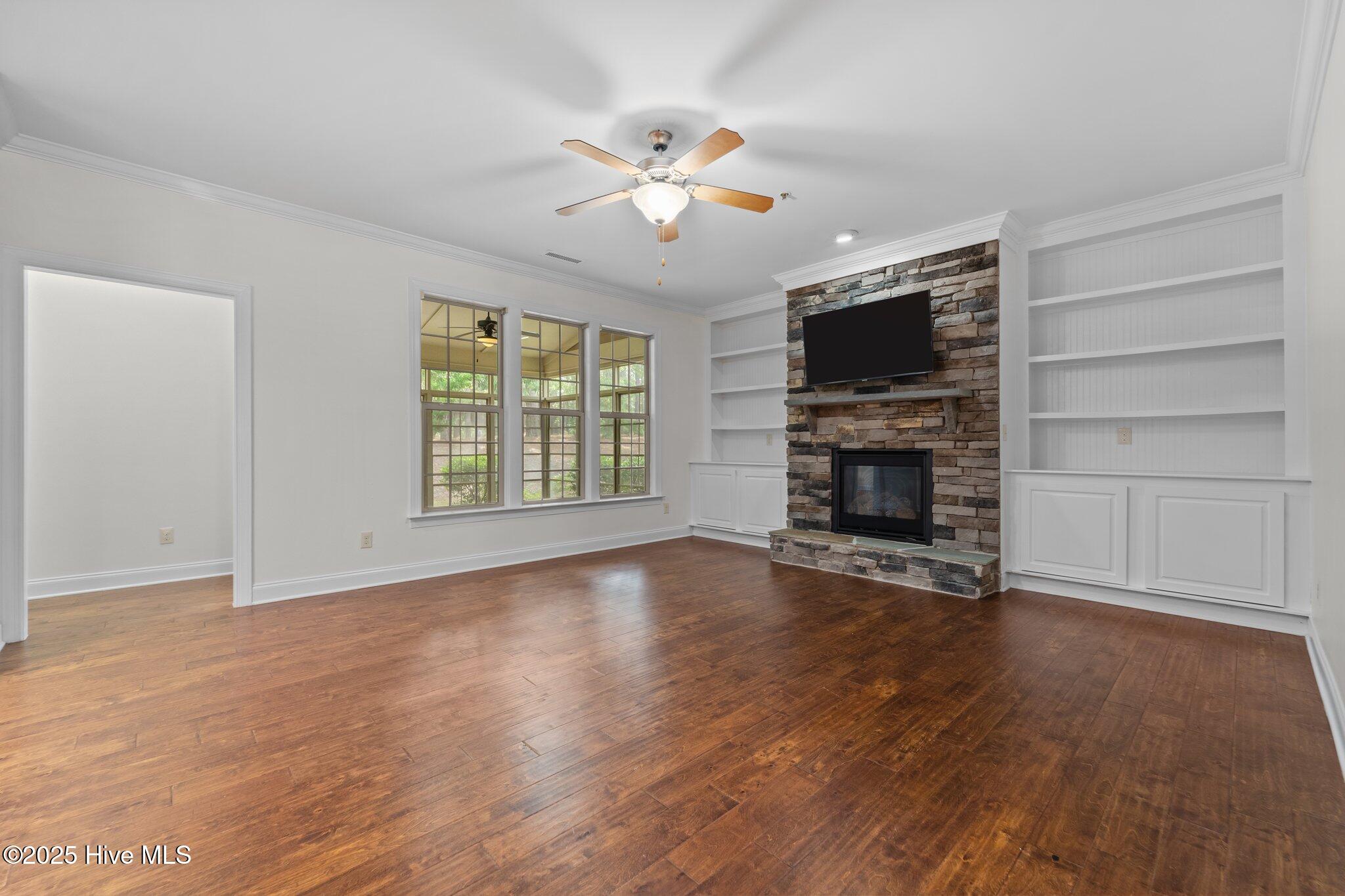 80 Whistling Straight Road Pinehurst, NC 28374 - Photo 12 of 32 Family Room