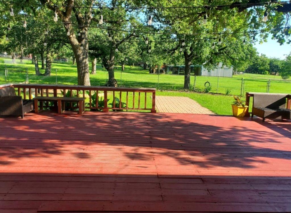 2524 Mockingbird Road Burleson, TX 76028 - Photo 28 of 33