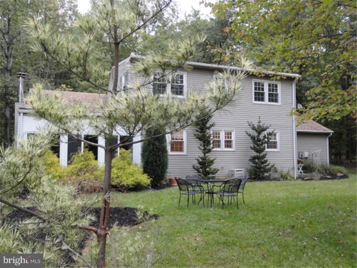 2120 Sterners Road Green Lane, PA 18054 - Photo 2 of 25 Exterior Back
