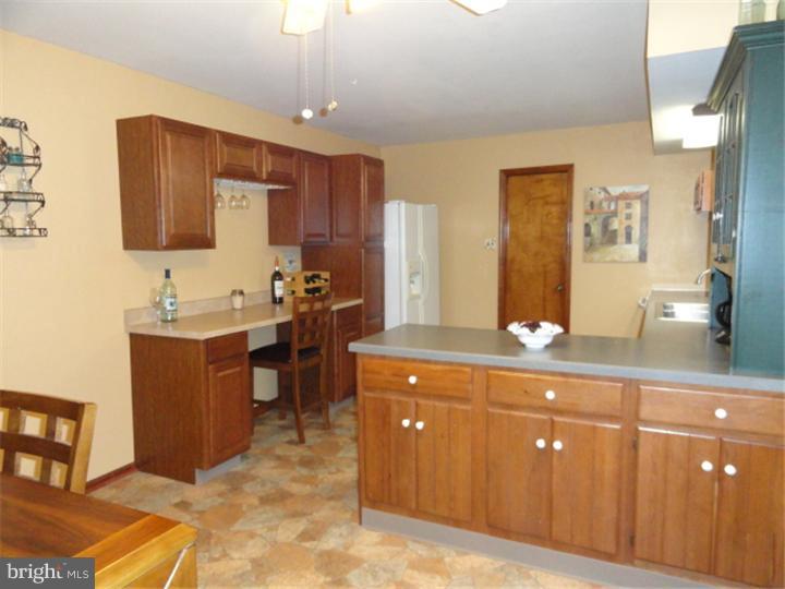 2120 Sterners Road Green Lane, PA 18054 - Photo 4 of 25 Kitchen