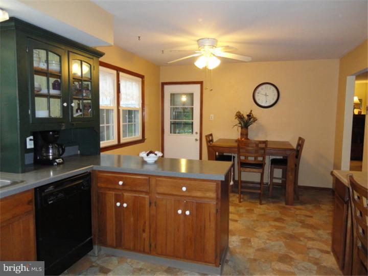 2120 Sterners Road Green Lane, PA 18054 - Photo 5 of 25 Kitchen