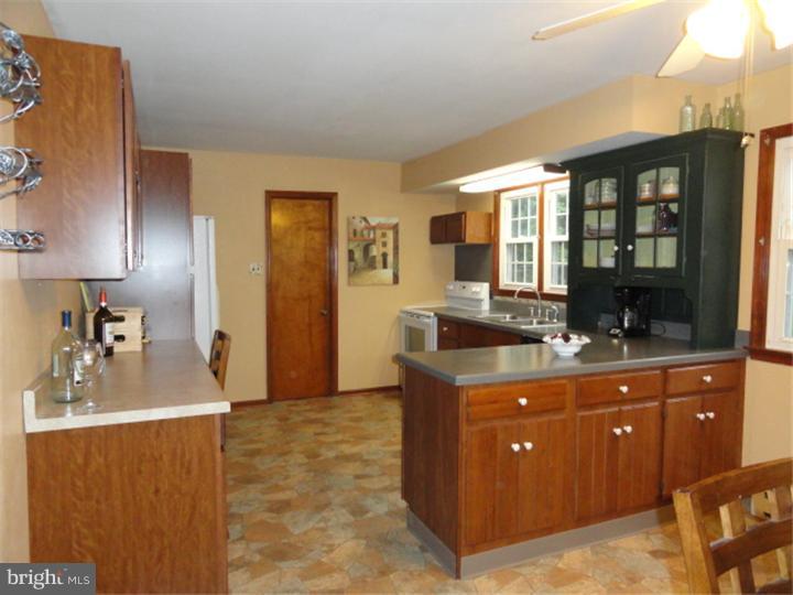 2120 Sterners Road Green Lane, PA 18054 - Photo 6 of 25 Kitchen