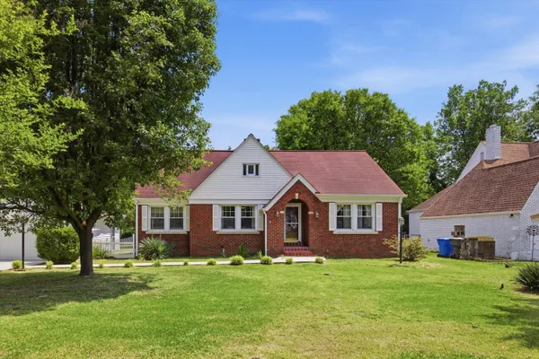 $450,000 | 108 Amhurst Avenue, Chattanooga, TN 37411