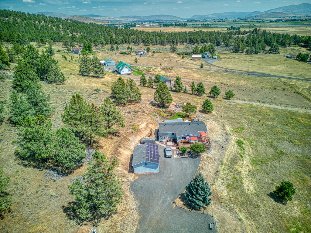 6501 Scottsbluff Road Klamath Falls, OR 97601 - Photo 35 of 36 Scottsbluff-35