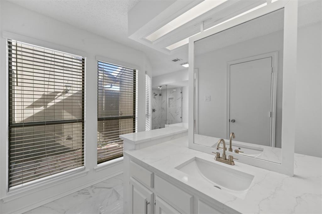 4013 St Christopher Lane Dallas, TX 75287 - Photo 17 of 22