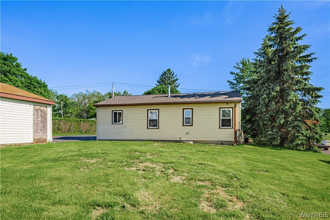 3541 Saunders Settlement Road Sanborn, NY 14132 - Photo 31 of 34