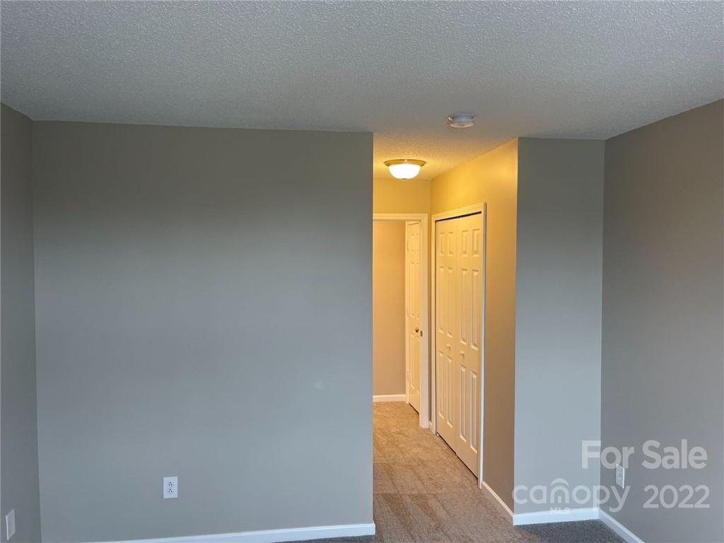 10522 Broken Branch Road Charlotte, NC 28213 - Photo 12 of 14 Gallery Image 12