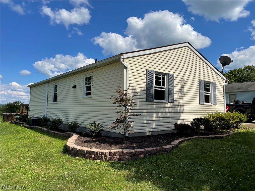 106 Hawk Ridge Rittman, OH 44270 - Photo 2 of 18 Gallery Image 2