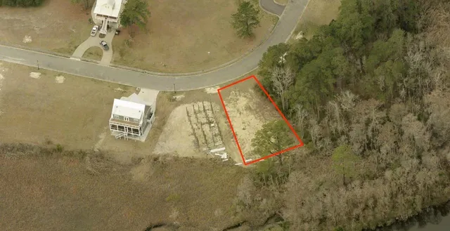 $250,000 | Oak Bay Drive, Columbia, SC 29209