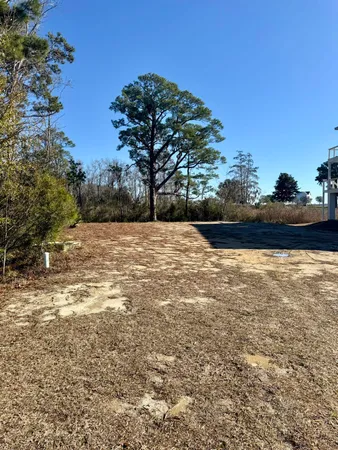 $250,000 | Oak Bay Drive, Columbia, SC 29209