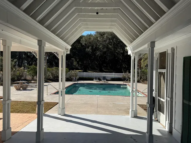 $250,000 | Oak Bay Drive, Columbia, SC 29209