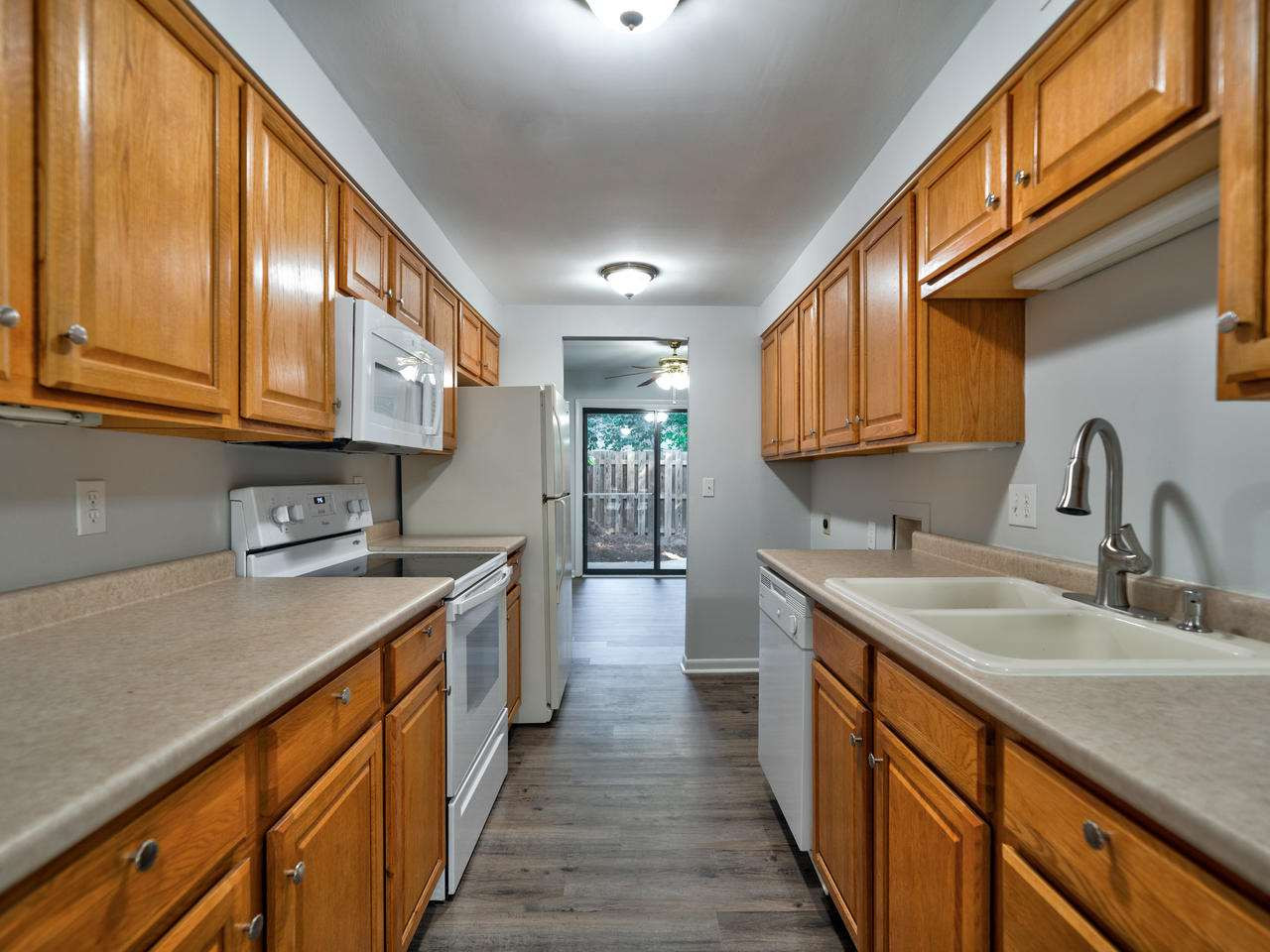 1740 Quail Ridge Road Raleigh, NC 27609 - Photo 9 of 28 Photo 9