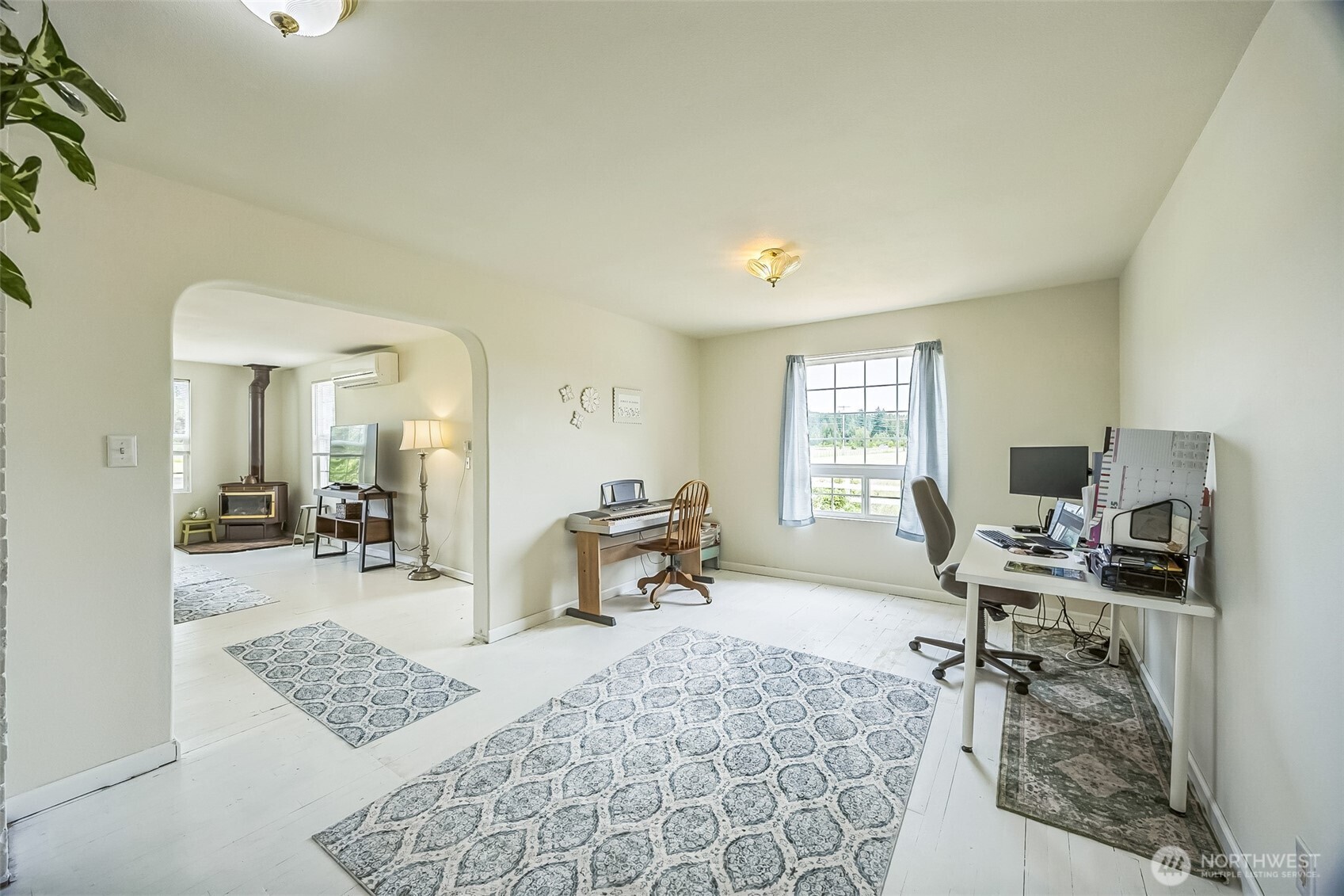 143 Mauerman Road Chehalis, WA 98532 - Photo 15 of 31 a bedroom with furniture and a window