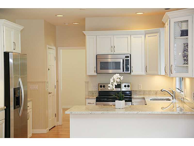 960 High Hawk Road East Greenwich, RI 02818 - Photo 12 of 25 Kitchen.