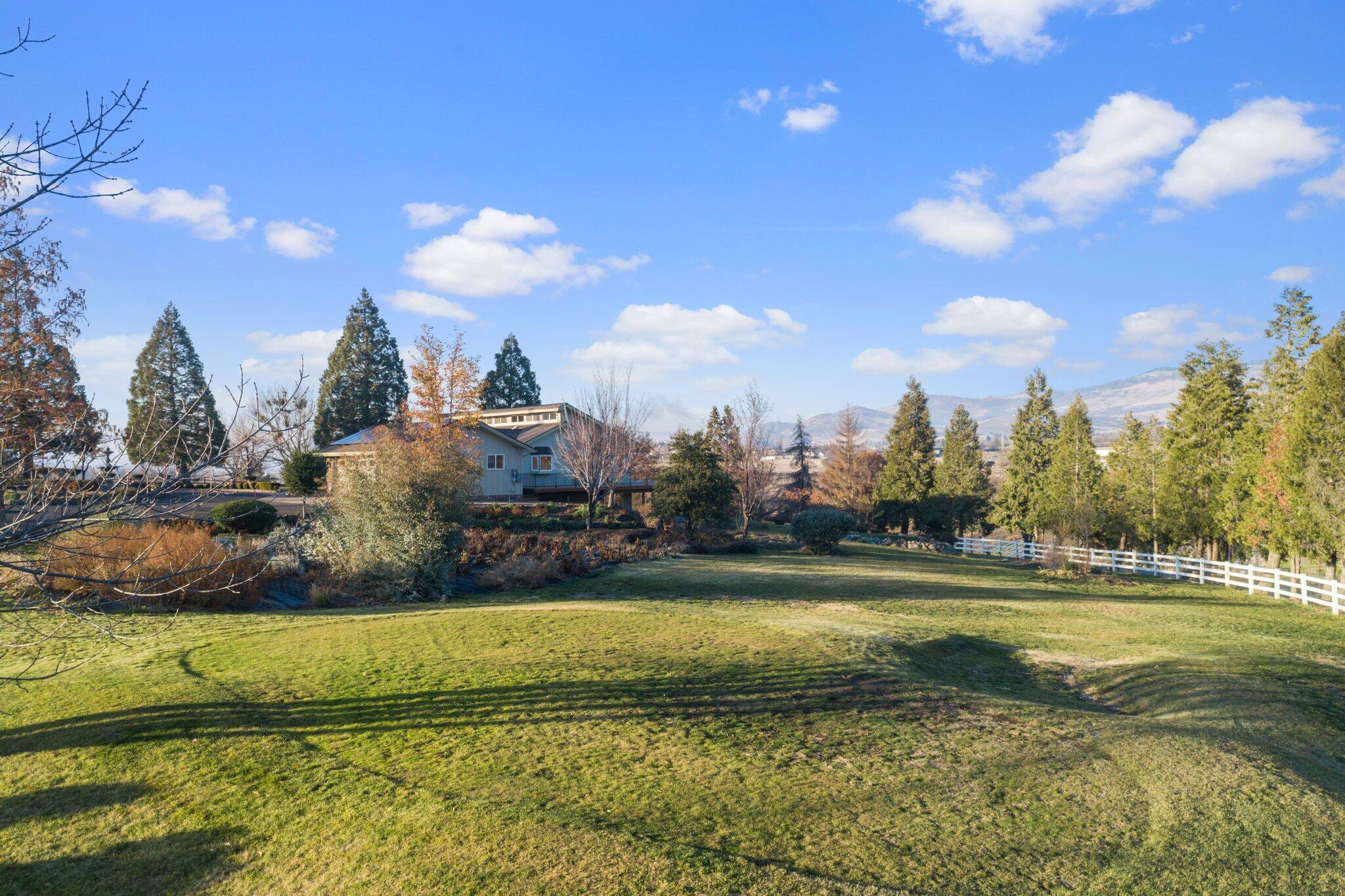 1501 Jackson Road Ashland, OR 97520 - Photo 55 of 61 54-web-or-mls-DJI_0033
