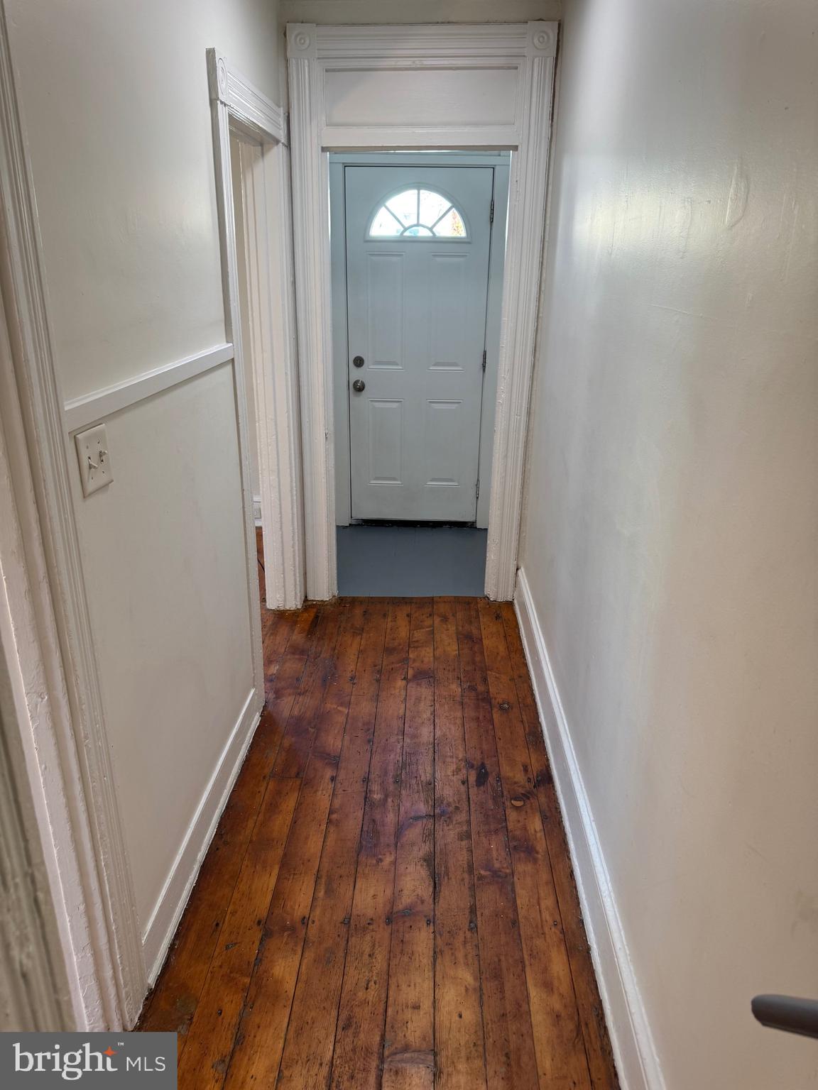 646 1st Street Lancaster, PA 17603 - Photo 4 of 25 a view of a hallway with wooden floor and closet