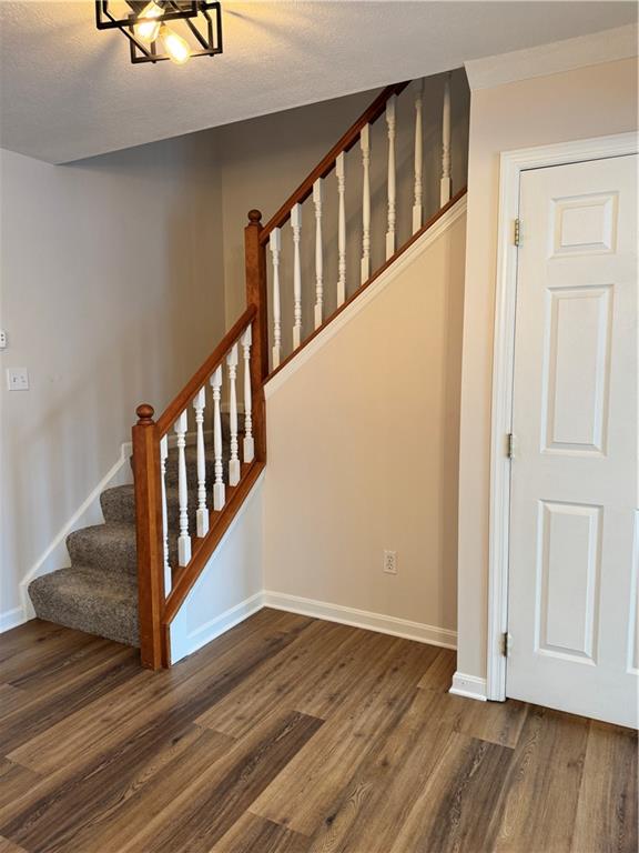630 Hunting Creek Road Canonsburg, PA 15317 - Photo 15 of 27